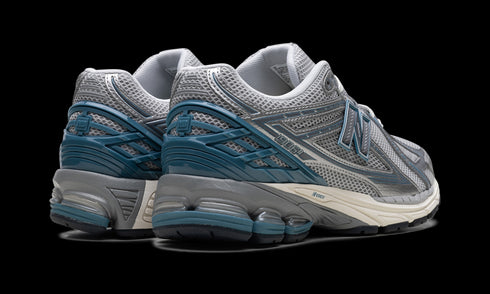 1906 "Silver/Teal"